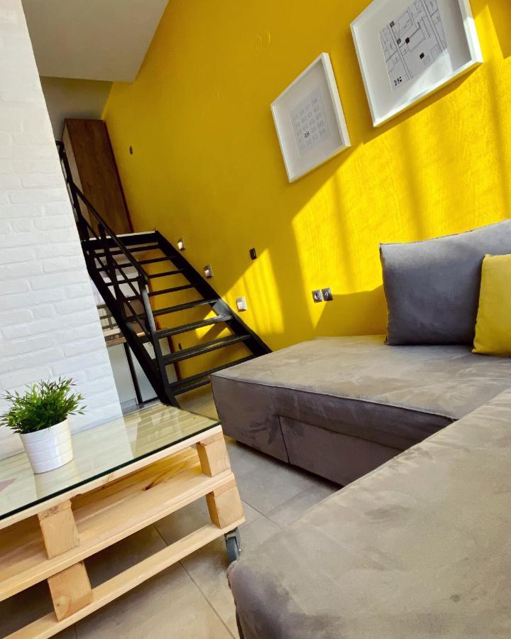 דירות Néa Péramos 48 Downtown Lofts מראה חיצוני תמונה