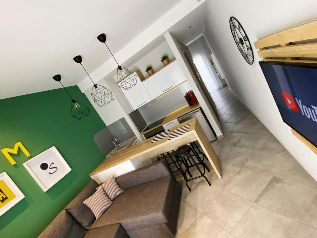 דירות Néa Péramos 48 Downtown Lofts מראה חיצוני תמונה