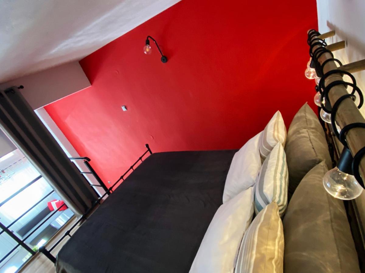 דירות Néa Péramos 48 Downtown Lofts מראה חיצוני תמונה