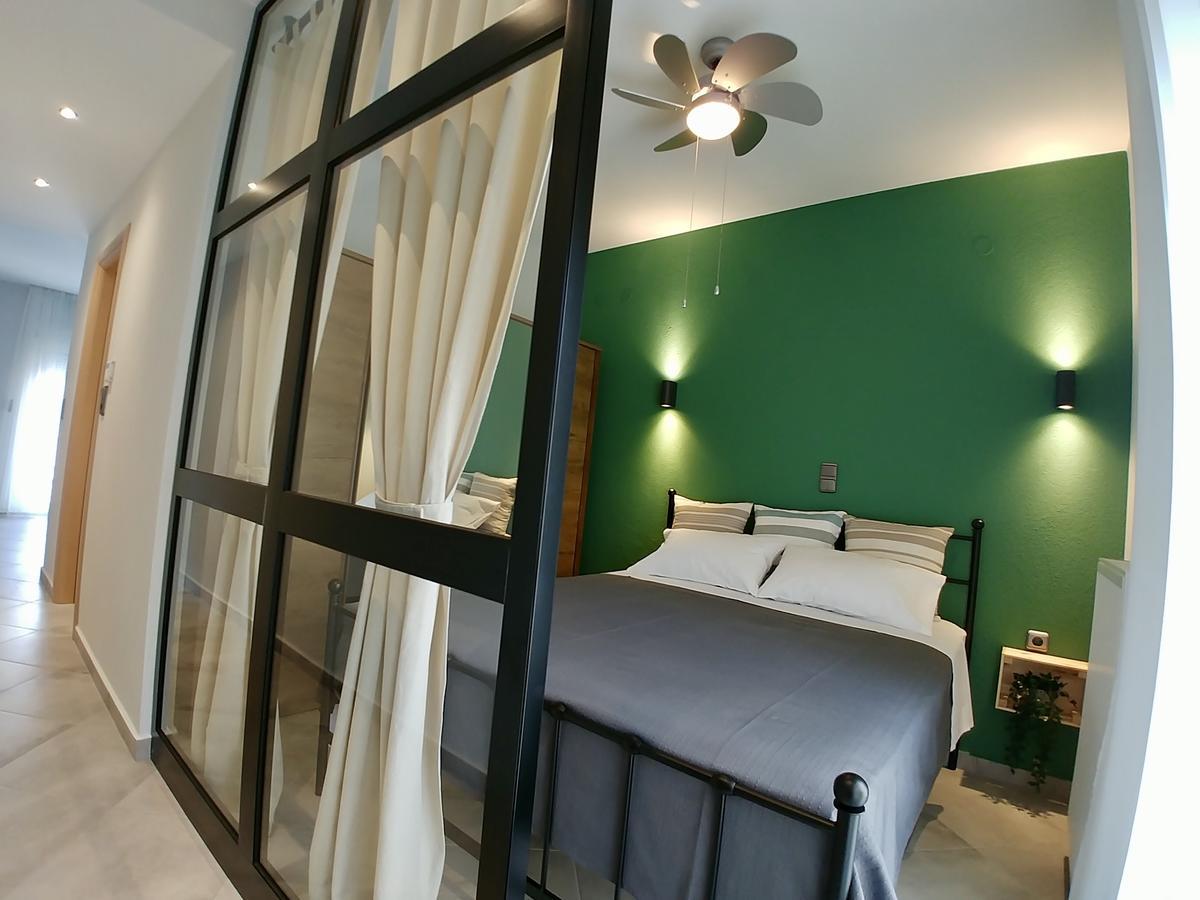 דירות Néa Péramos 48 Downtown Lofts מראה חיצוני תמונה