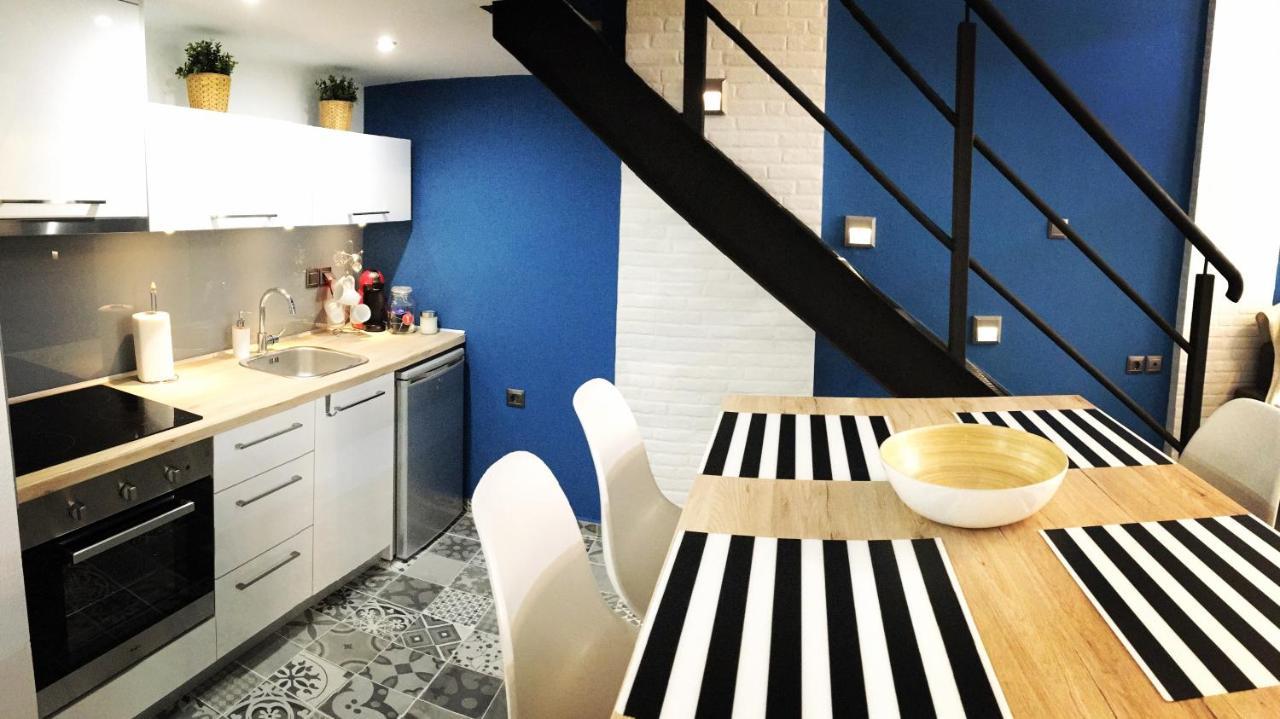 דירות Néa Péramos 48 Downtown Lofts מראה חיצוני תמונה
